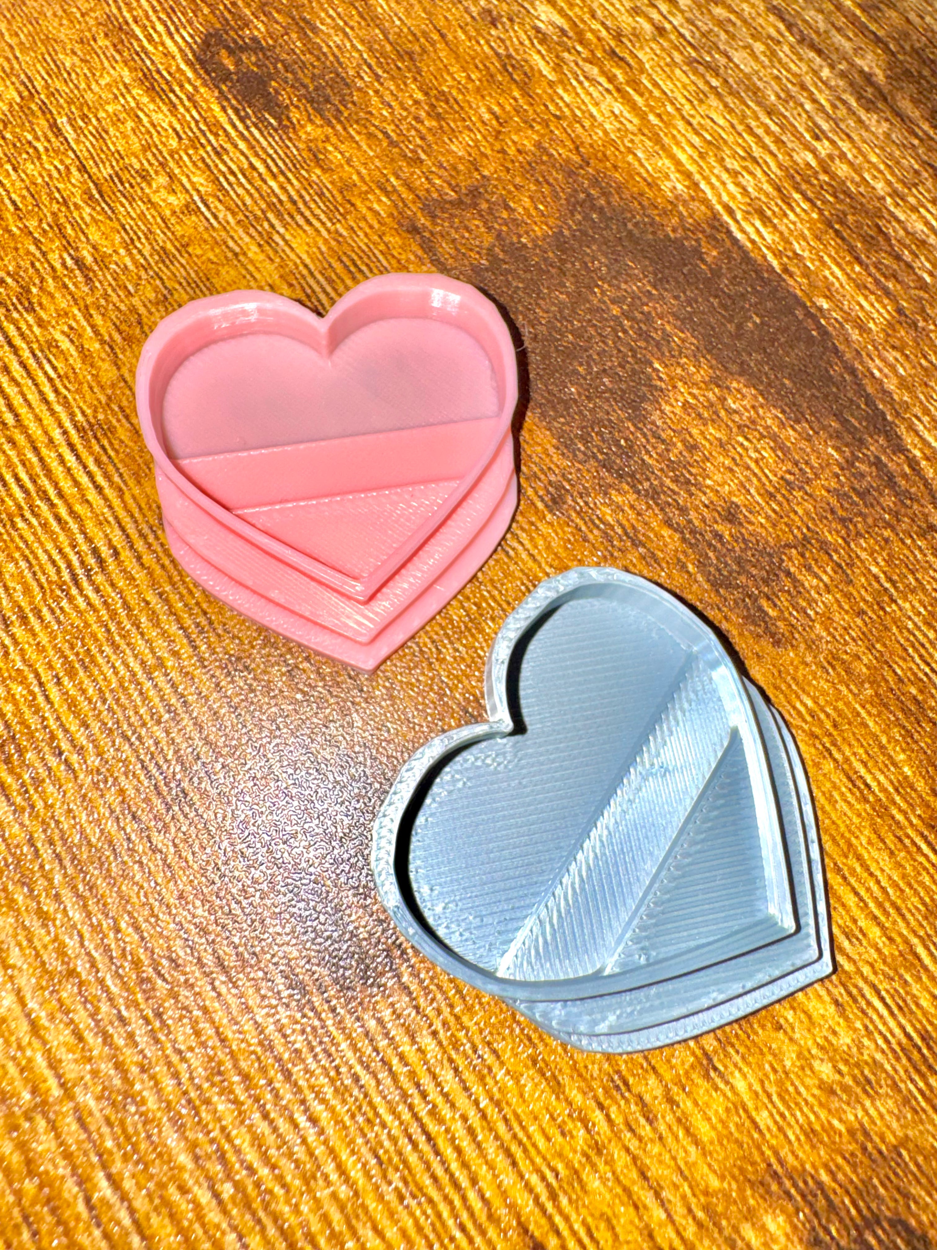 Xtra- Small Heart Feeder